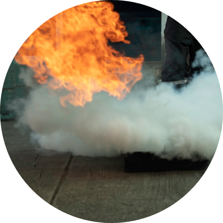 Aparat za gašenje požara ugljen dioksidom